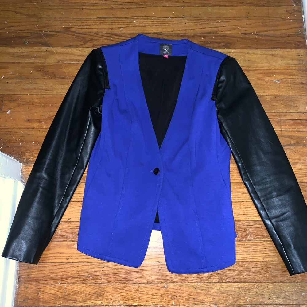 Vince Camuto Blazer